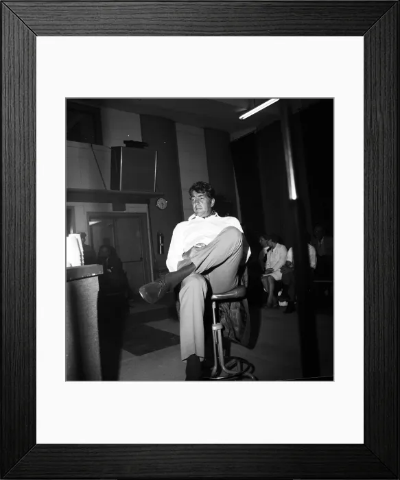 Framed Print : Photo of Dean Martin Framed Print : Photo of Dean Martin