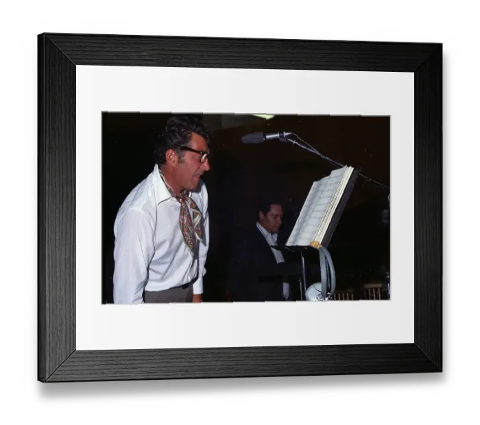 Framed Print : Photo of Dean Martin Framed Print : Photo of Dean Martin
