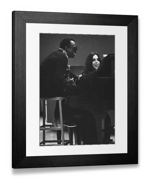 Framed Print : Nyro & Davis In The Studio Framed Print : Nyro & Davis In The Studio