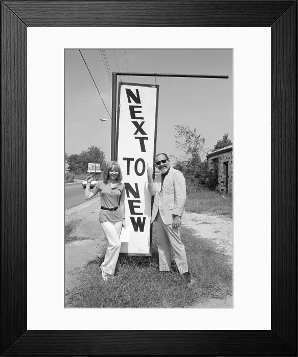 Framed Print : Lulu photo shoot at Muscle Shoals Sound Studios