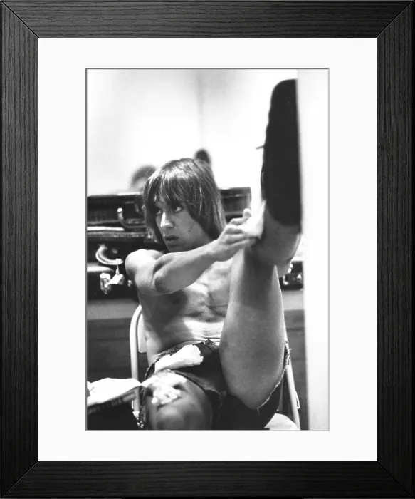 Framed Print : Iggy Pop Backstage Framed Print : Iggy Pop Backstage