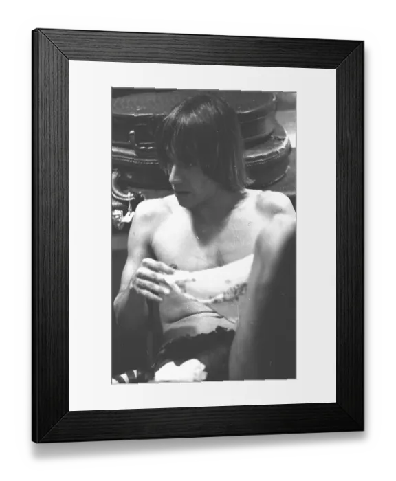 Framed Print : Iggy Pop Backstage In Detroit Framed Print : Iggy Pop Backstage In Detroit