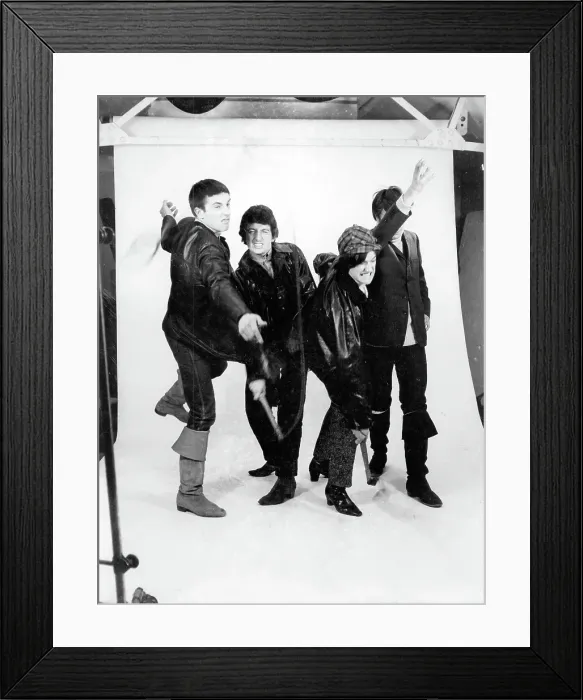 Framed Print : Photo of Kinks Framed Print : Photo of Kinks