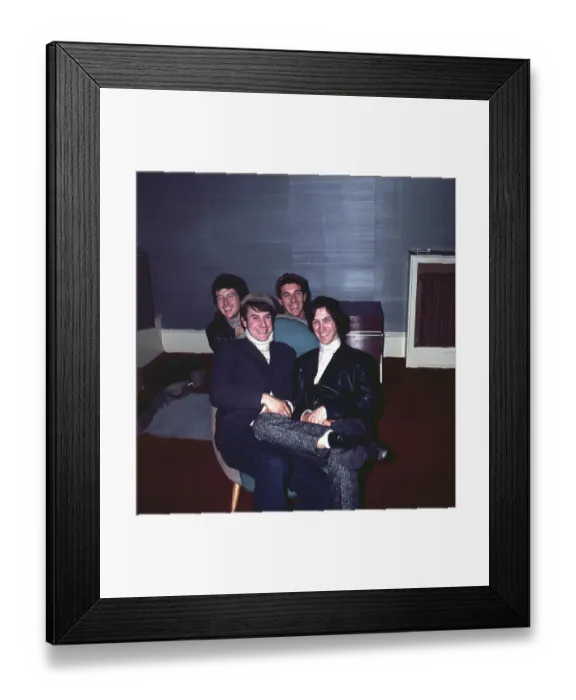 Framed Print : Photo of Kinks Framed Print : Photo of Kinks