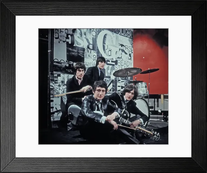 Framed Print : Photo of Kinks Framed Print : Photo of Kinks