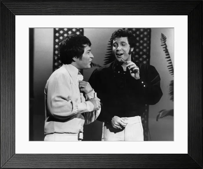Framed Print : Tom Jones. LOS ANGELES - JANUARY 22: Welsh singer Tom Jones Framed Print : Tom Jones. LOS ANGELES - JANUARY 22: Welsh singer Tom Jones