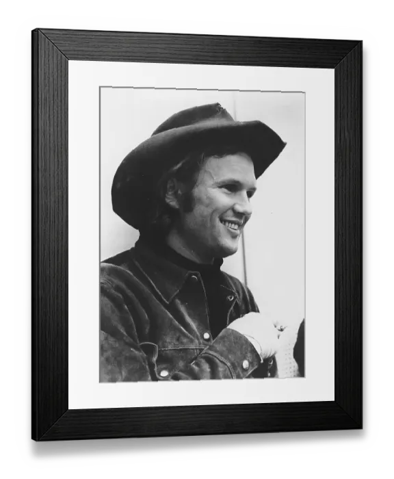 Framed Print : Krist Kristofferson Portrait With Hat Framed Print : Krist Kristofferson Portrait With Hat