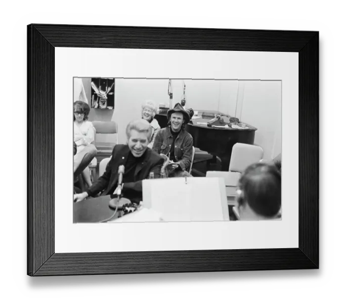 Framed Print : Kris Kristofferson, American Singer-Songwriter & Actor Framed Print : Kris Kristofferson, American Singer-Songwriter & Actor