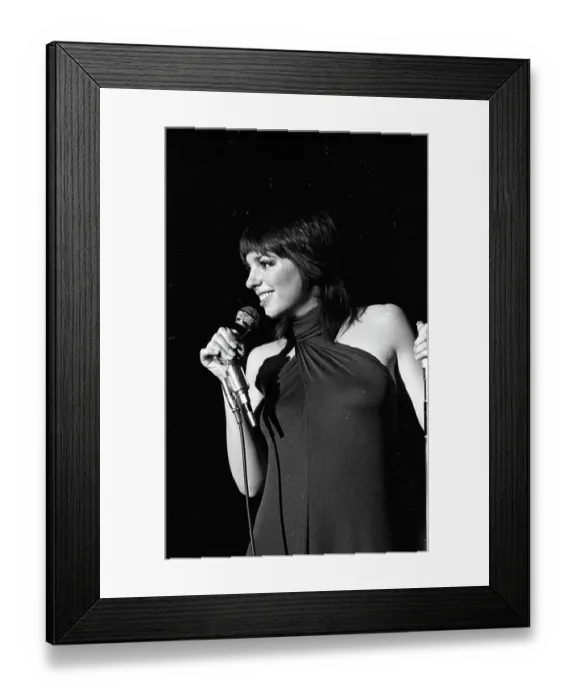 Framed Print : Liza In Vegas Framed Print : Liza In Vegas