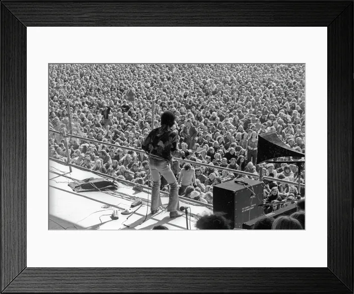 Framed Print : Jimi Hendrix Plays His Last Concert Framed Print : Jimi Hendrix Plays His Last Concert