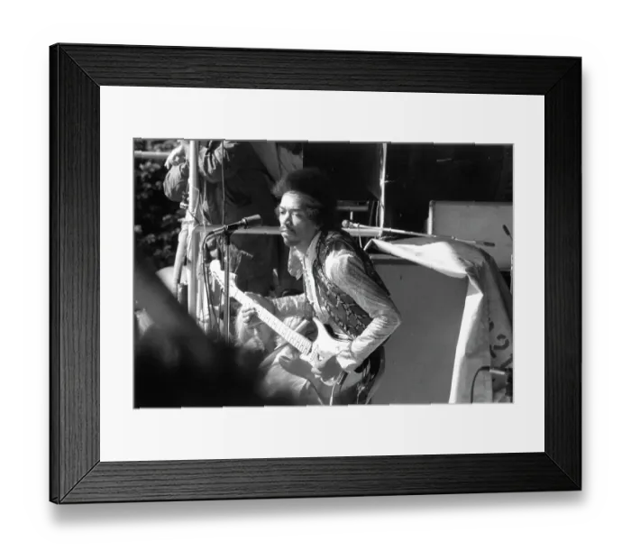 Framed Print : Jimi Hendrix Plays His Last Concert Framed Print : Jimi Hendrix Plays His Last Concert