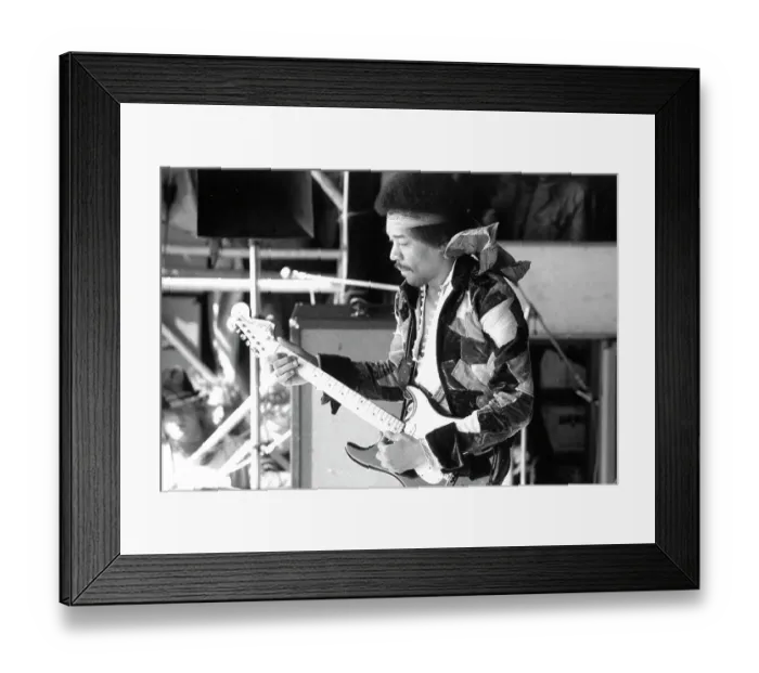Framed Print : Jimi Hendrix Plays His Last Concert Framed Print : Jimi Hendrix Plays His Last Concert