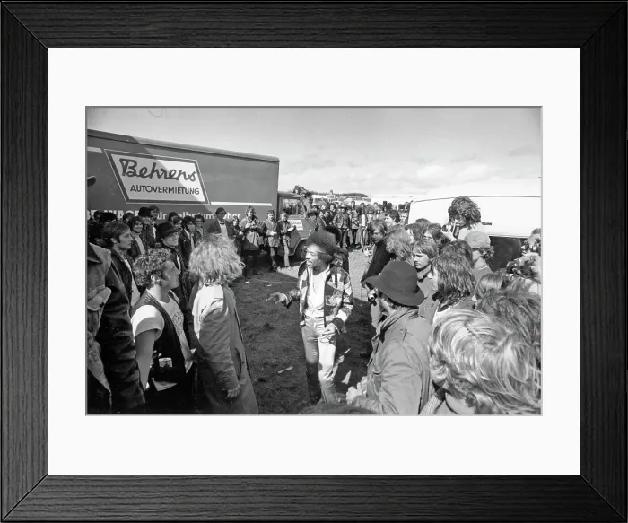 Framed Print : Jimi Plays His Last Concert Framed Print : Jimi Plays His Last Concert