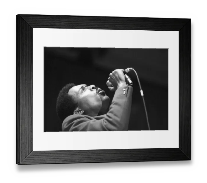 Framed Print : Jessy Dixon Performing Framed Print : Jessy Dixon Performing