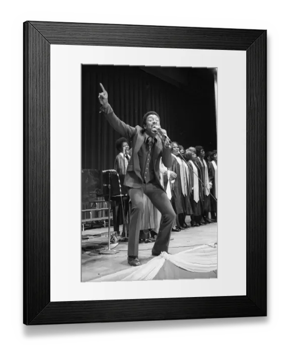Framed Print : Jessy Dixon Performing Framed Print : Jessy Dixon Performing