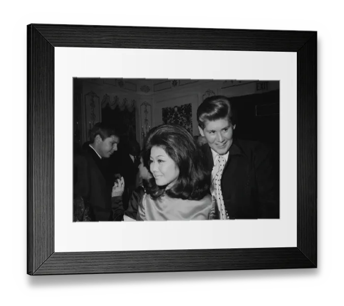 Framed Print : Wayne Newton At The Cocoanut Grove, 1970 Framed Print : Wayne Newton At The Cocoanut Grove, 1970