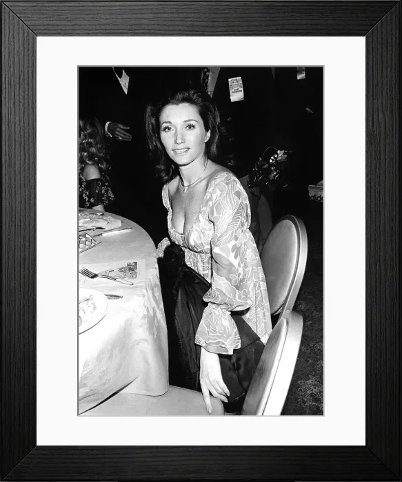 Framed Print : Joanne Carson Framed Print : Joanne Carson