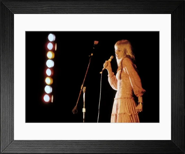 Framed Print : Mary Travers At The Music Barn Framed Print : Mary Travers At The Music Barn