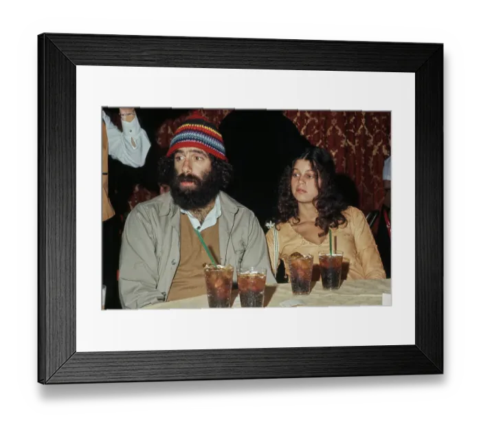 Framed Print : Elliott Gould with Jennifer Bogart Framed Print : Elliott Gould with Jennifer Bogart
