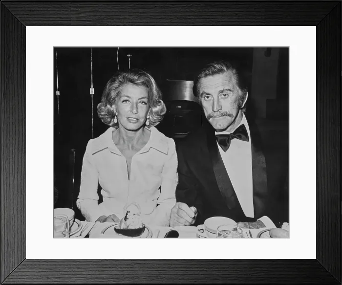 Framed Print : Anne Buydens & Kirk Douglas, 1971 Framed Print : Anne Buydens & Kirk Douglas, 1971