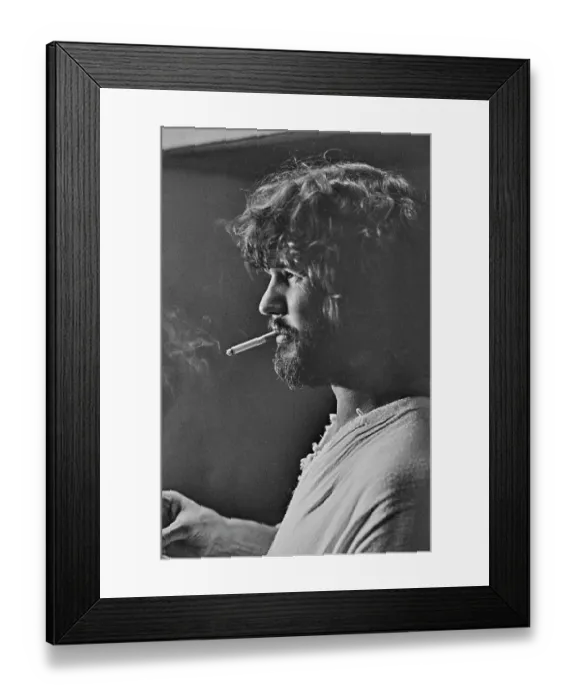 Framed Print : Kris Kristofferson Plays The Bitter End Framed Print : Kris Kristofferson Plays The Bitter End