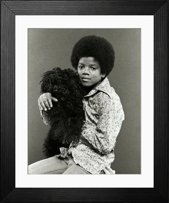 Framed Print : Michael Jackson Portrait Session At Home