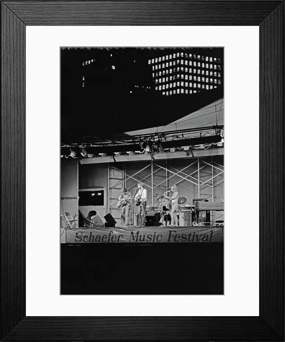 Framed Print : Kris Kristofferson Plays The Schaefer Music Festival
