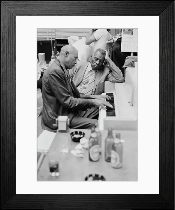 Framed Print : Howlin Wolf Framed Print : Howlin Wolf