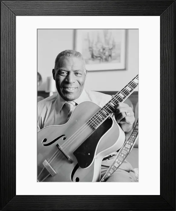 Framed Print : Howlin Wolf Framed Print : Howlin Wolf