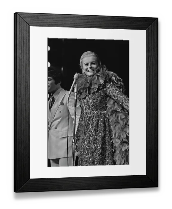Framed Print : Ann-Margret Framed Print : Ann-Margret