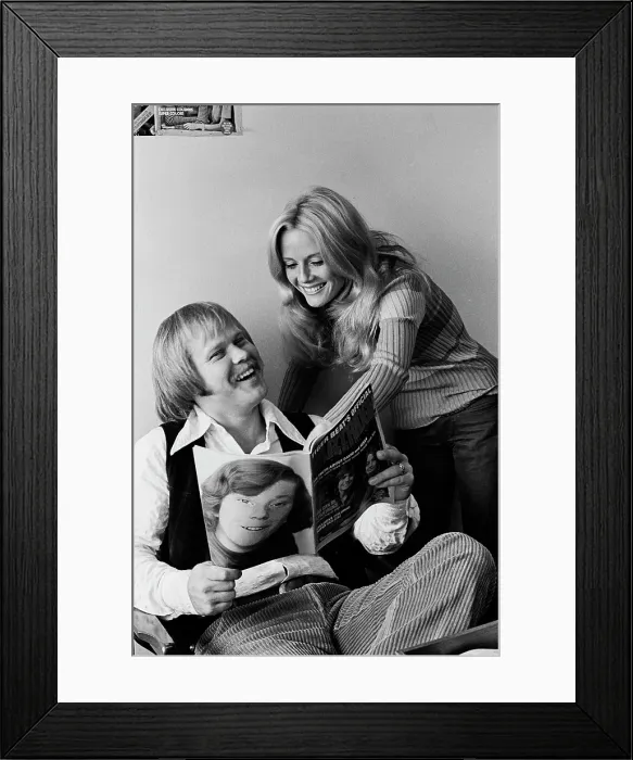 Framed Print : Dave Ellingson & Kim Carnes