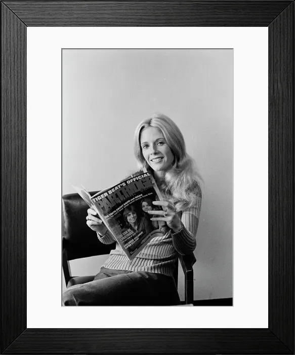 Framed Print : Kim Carnes, American Singer & Songwriter Framed Print : Kim Carnes, American Singer & Songwriter