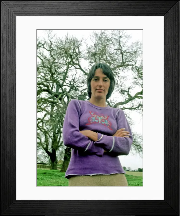 Framed Print : Photo of Joan Baez
