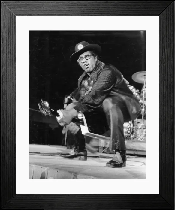 Framed Print : Diddley Squat