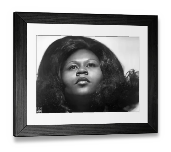 Framed Print : R and B singer Jackie Moore Framed Print : R and B singer Jackie Moore