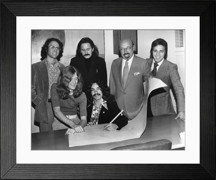 Framed Print : Hall And Oates Sign Contract Framed Print : Hall And Oates Sign Contract