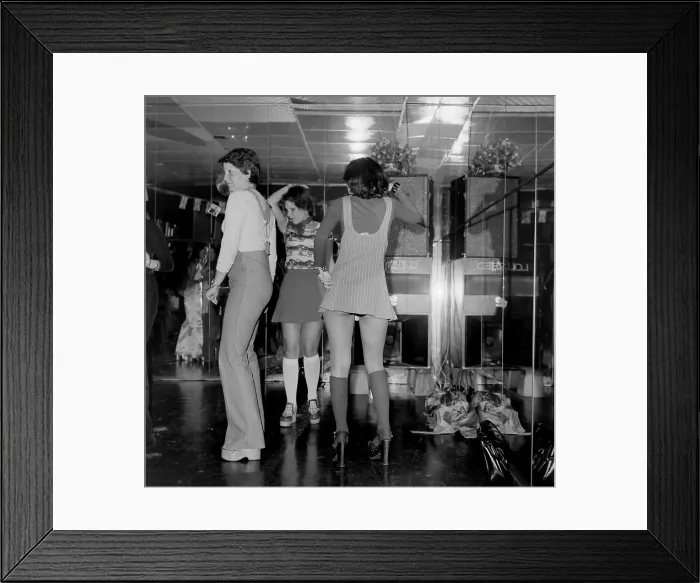 Framed Print : Dancers At Los Angeles Night Club Framed Print : Dancers At Los Angeles Night Club