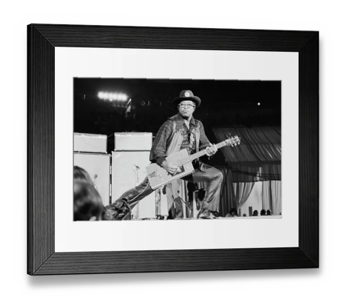 Framed Print : Bo Diddley Framed Print : Bo Diddley