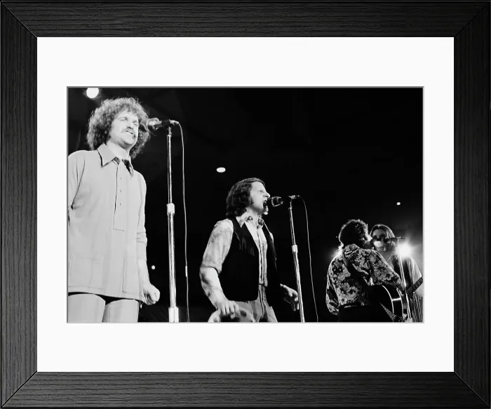 Framed Print : Johnny Maestro & the Brooklyn Bridge