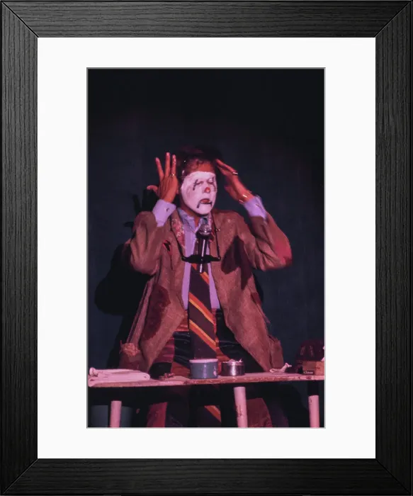 Framed Print : Wayne Newton Plays The Frontier On The Las Vegas Strip Framed Print : Wayne Newton Plays The Frontier On The Las Vegas Strip