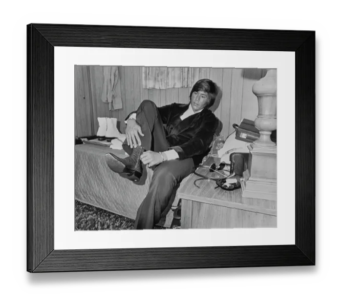 Framed Print : Wayne Newton, American Singer & Actor Framed Print : Wayne Newton, American Singer & Actor
