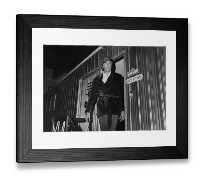 Framed Print : Wayne Newton, American Singer & Actor Framed Print : Wayne Newton, American Singer & Actor