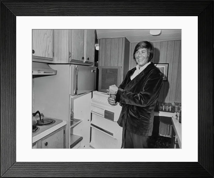 Framed Print : Wayne Newton, American Singer & Actor Framed Print : Wayne Newton, American Singer & Actor