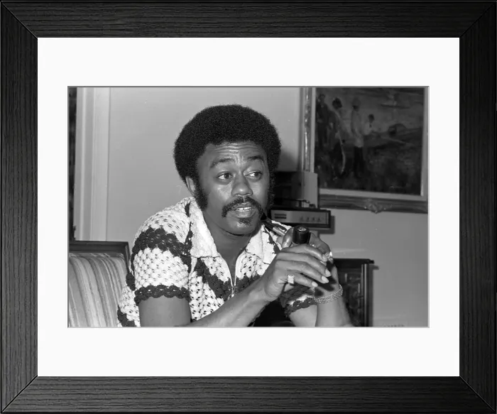 Framed Print : Johnnie Taylor Portrait Session