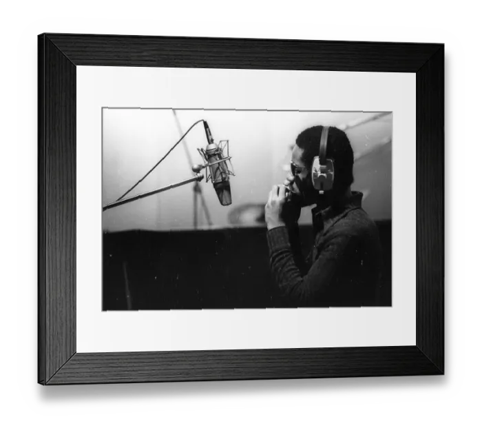 Framed Print : Stevie Wonder Recording Talking Book