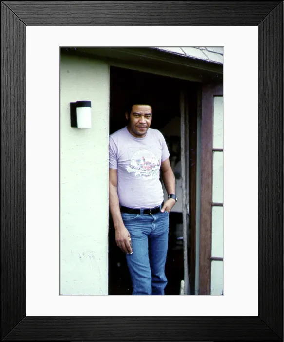 Framed Print : Bill Withers Portrait Session In LA Framed Print : Bill Withers Portrait Session In LA