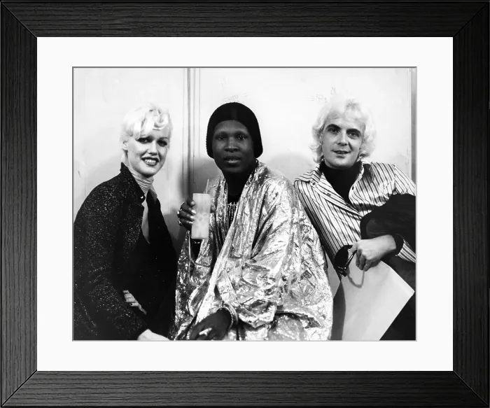 Framed Print : Sylvester Portrait