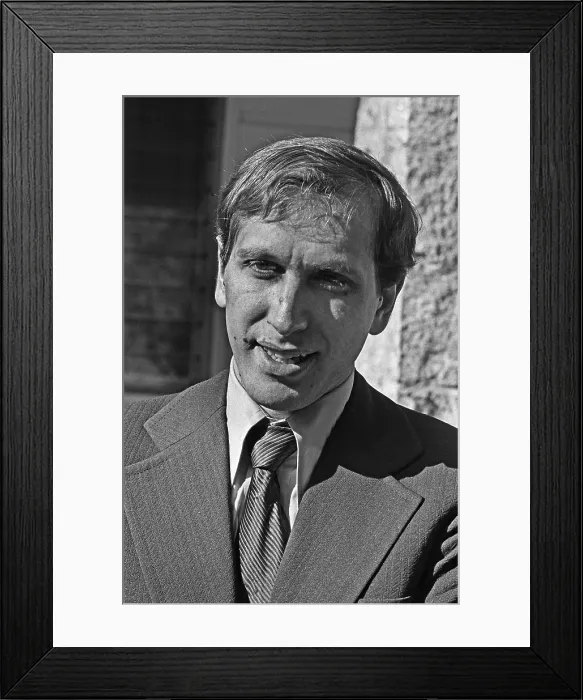 Framed Print : Bobby Fischer Framed Print : Bobby Fischer