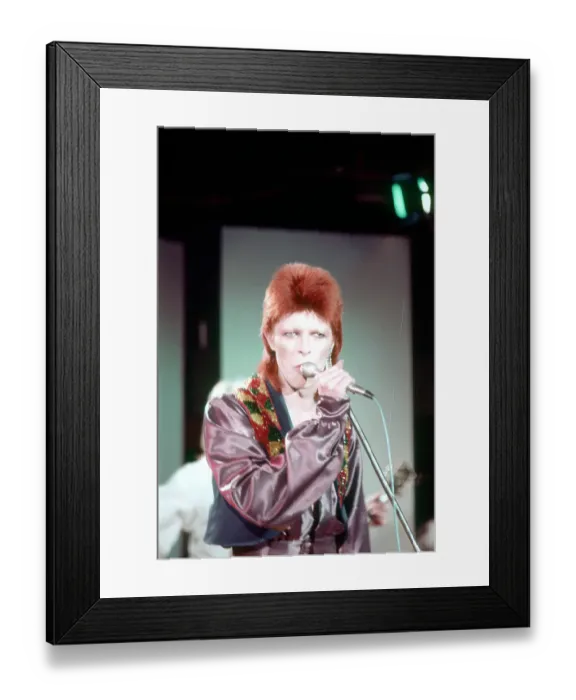 Framed Print : Ziggy Stardust Era Bowie In LA Framed Print : Ziggy Stardust Era Bowie In LA