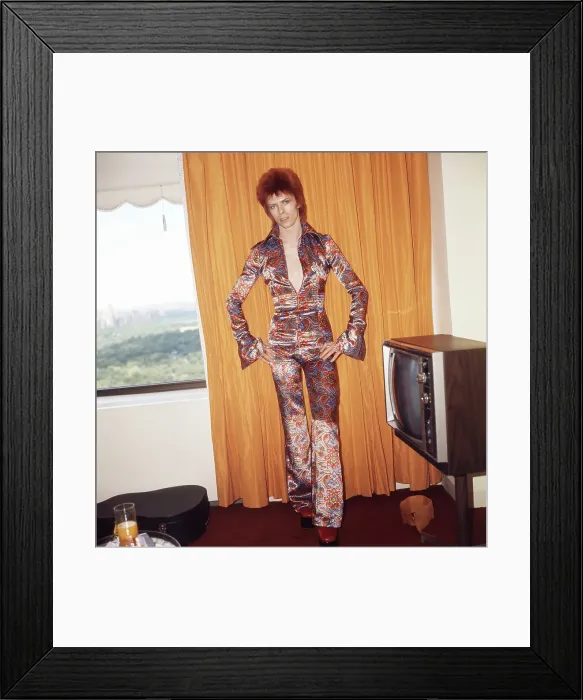 Framed Print : Bowie As Ziggy Stardust In NY Framed Print : Bowie As Ziggy Stardust In NY